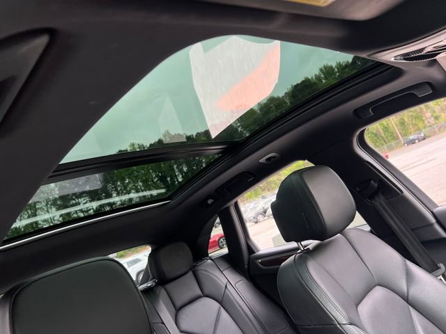 2023 Porsche Macan S