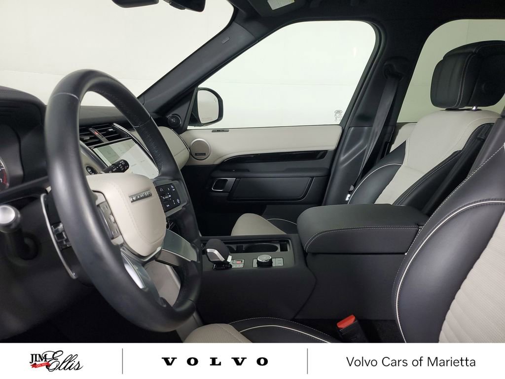 2023 Land Rover Discovery Metropolitan Edition