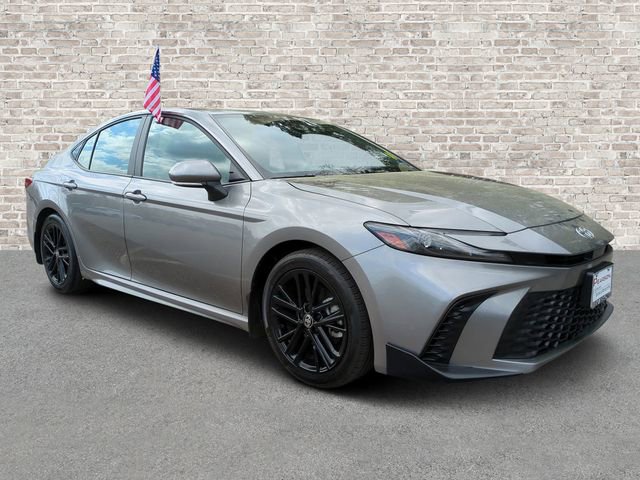 Used 2025 Toyota Camry SE