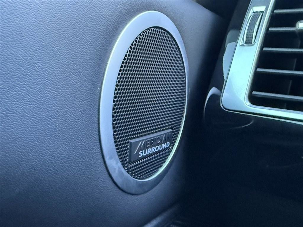 2020 Land Rover Discovery HSE Luxury