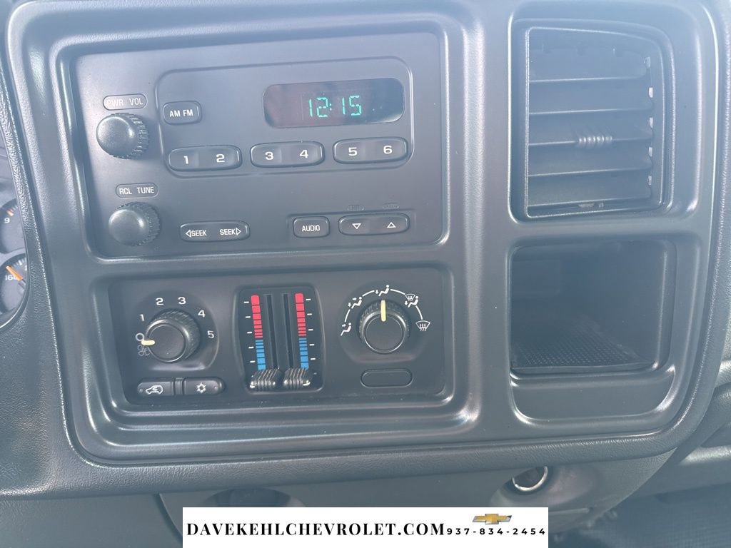 2004 Chevrolet Silverado 2500 W/T