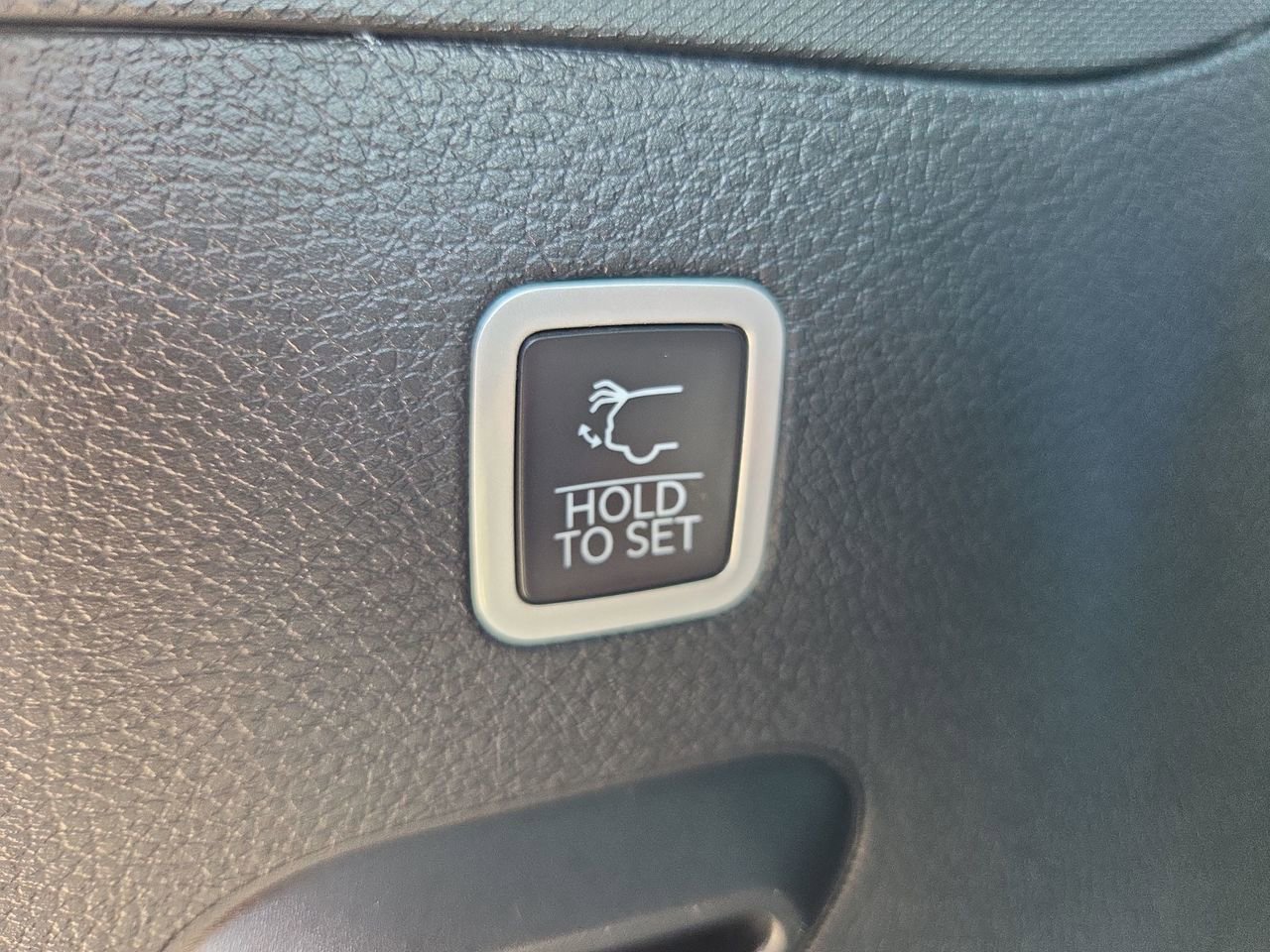 2024 Jeep Grand Wagoneer Series II