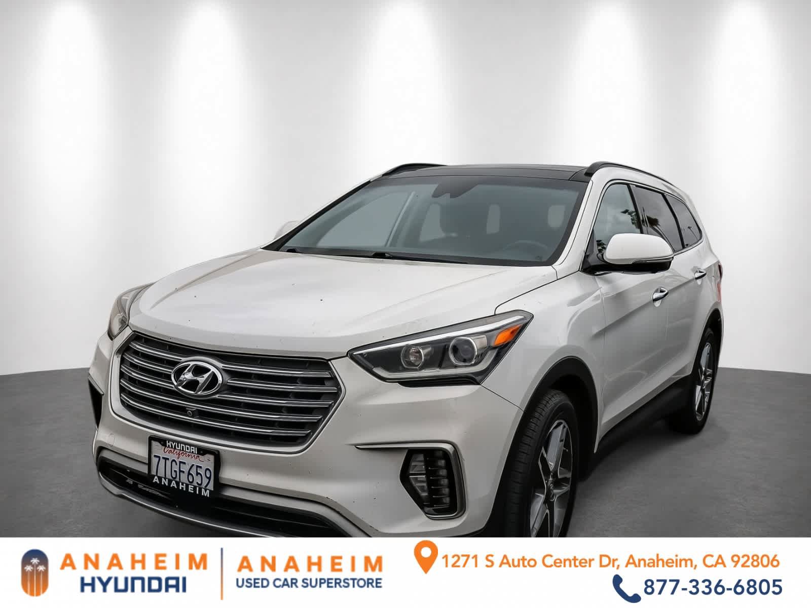 Used 2017 Hyundai Santa Fe FWD w/ SE Ultimate Tech Package 03