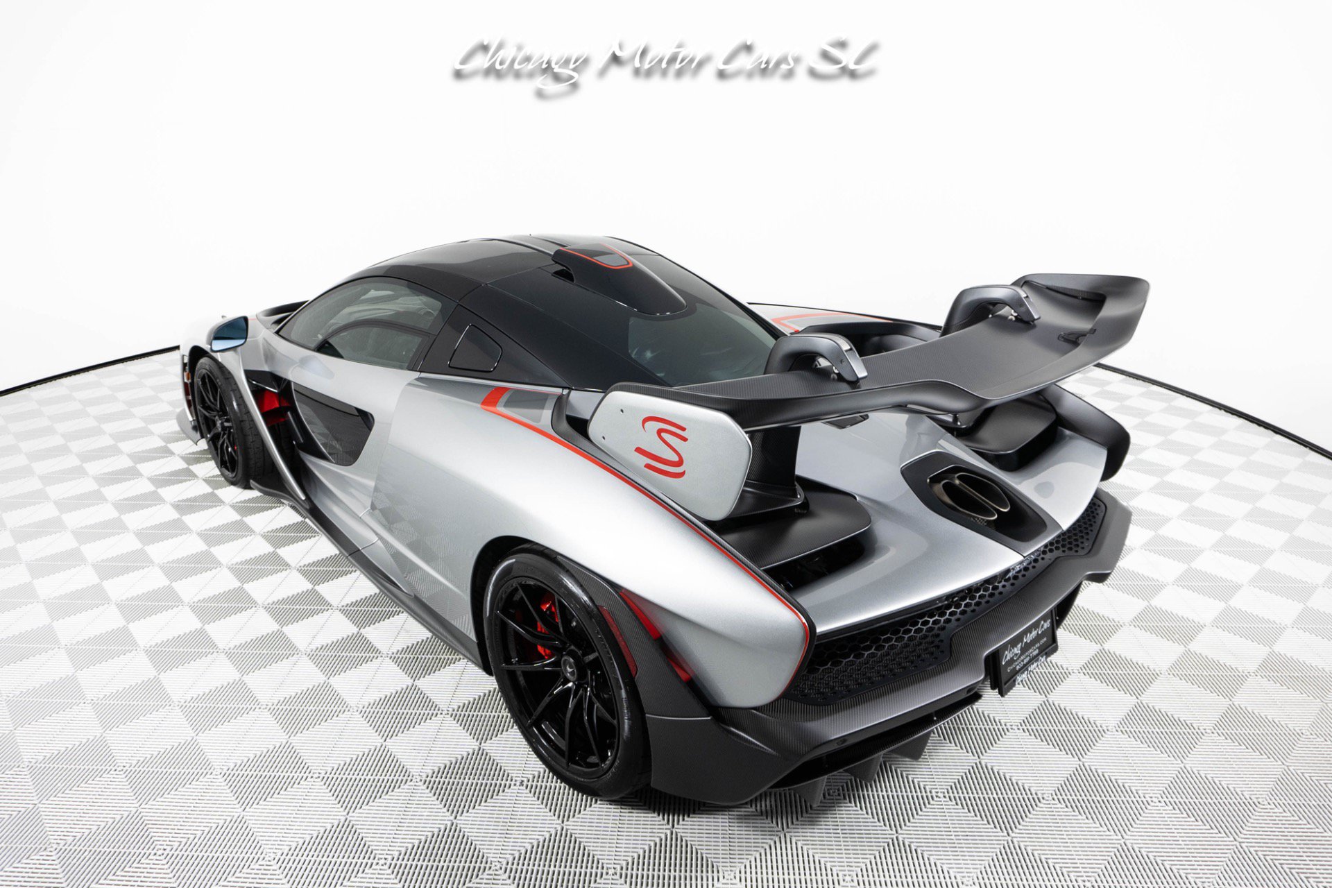 Used 2019 McLaren Senna photo 26