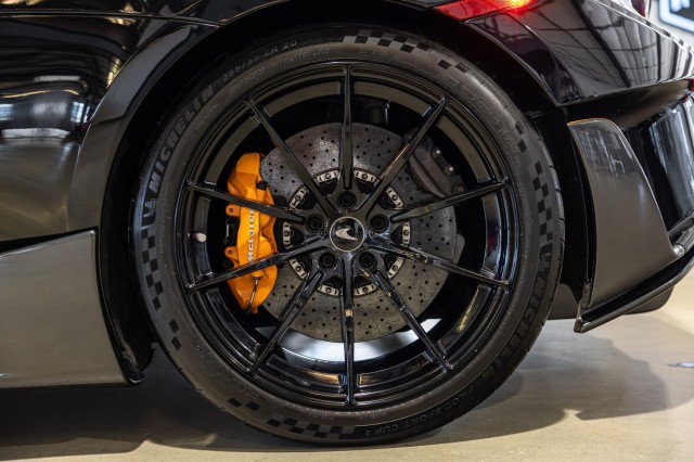 Used 2020 McLaren 600LT Spider photo 27