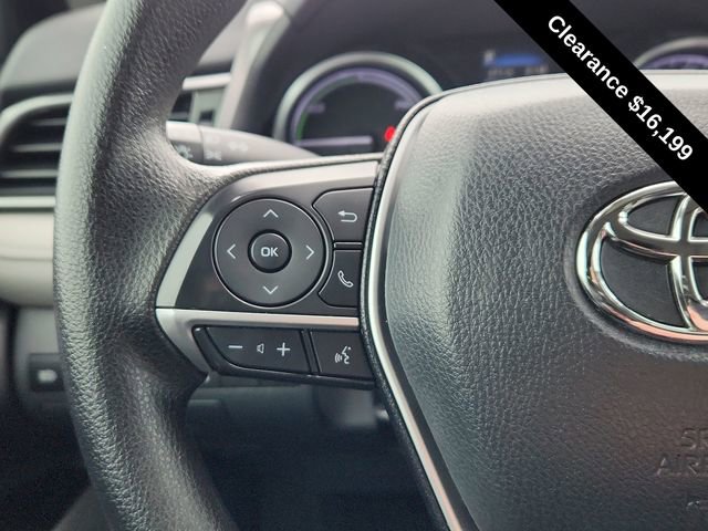 2022 Toyota Camry LE