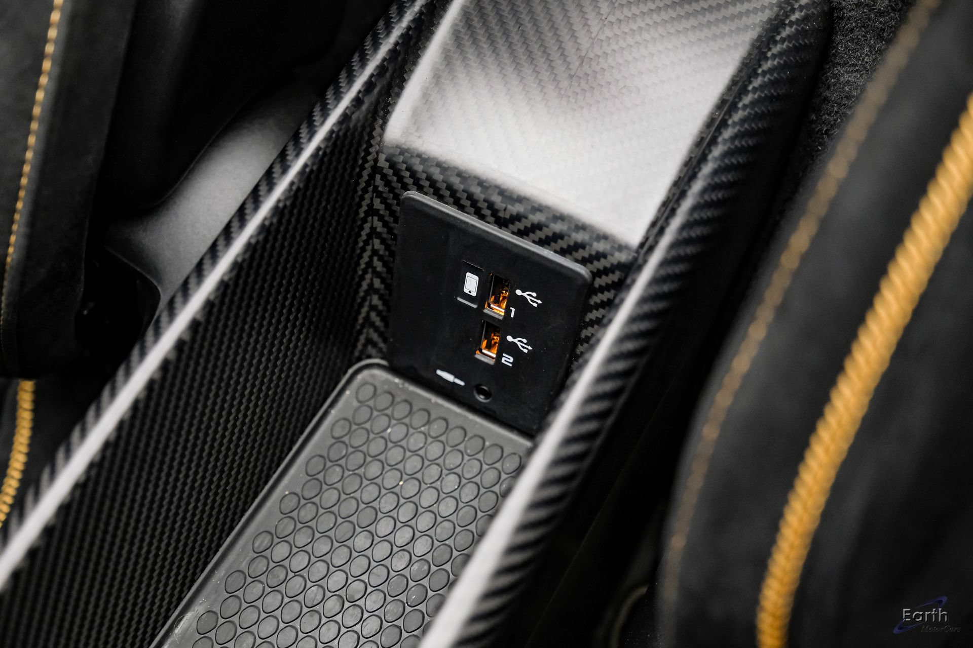 Used 2022 McLaren 765LT photo 82