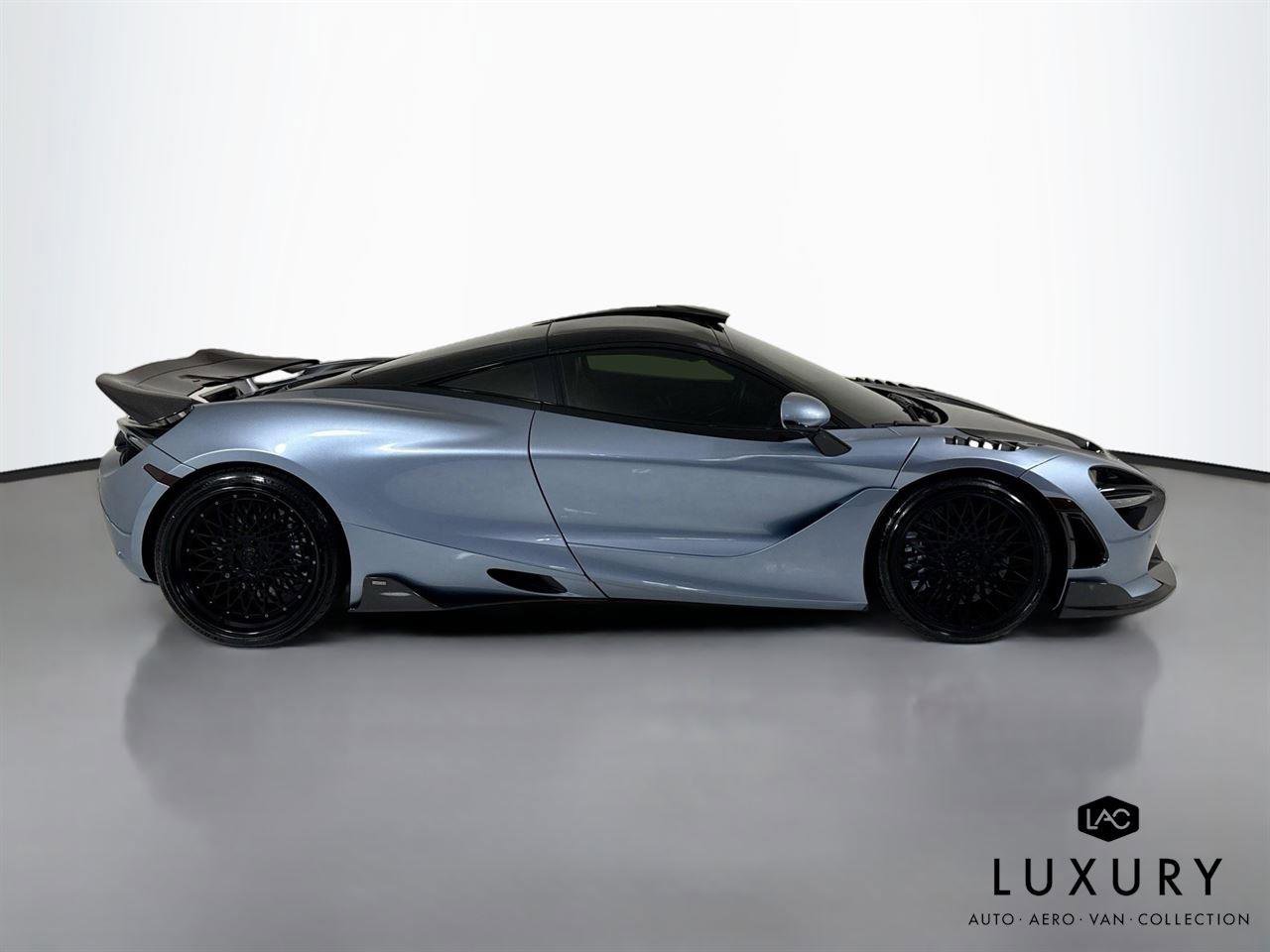 Used 2019 McLaren 720S photo 5