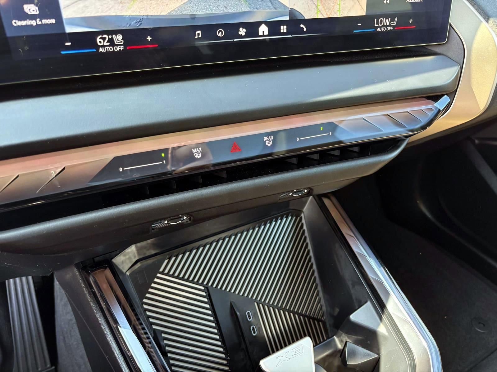 2025 BMW X3 xDrive30i