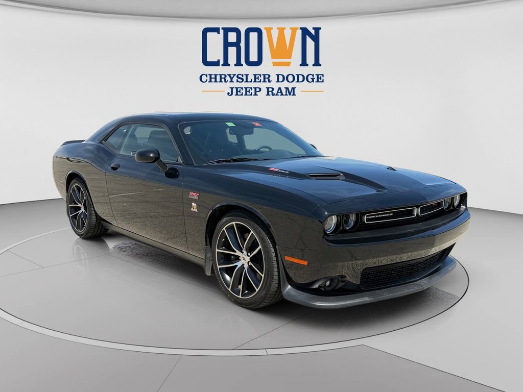 Used 2017 Dodge Challenger R/T Scat Pack w/ Leather Interior Group