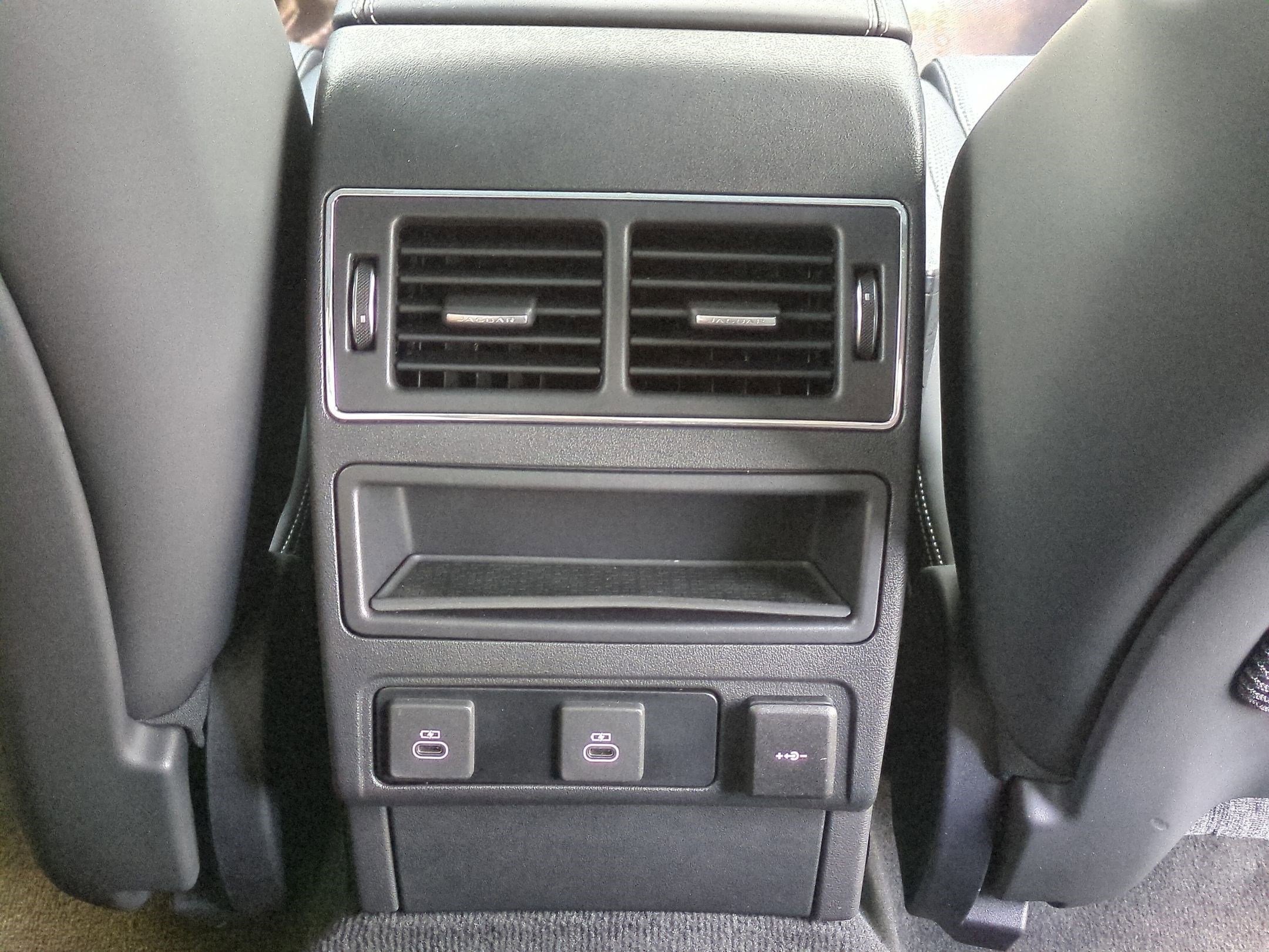 2026 Jaguar F-PACE R-Dynamic S