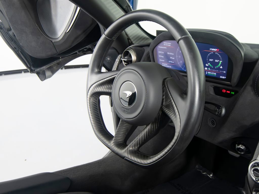 Used 2020 McLaren 720S Spider photo 30