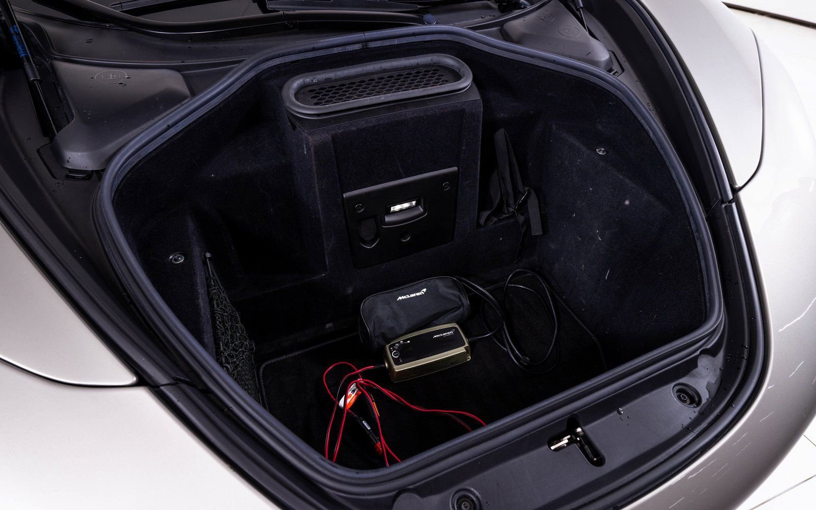 Used 2020 McLaren 720S Performance photo 21