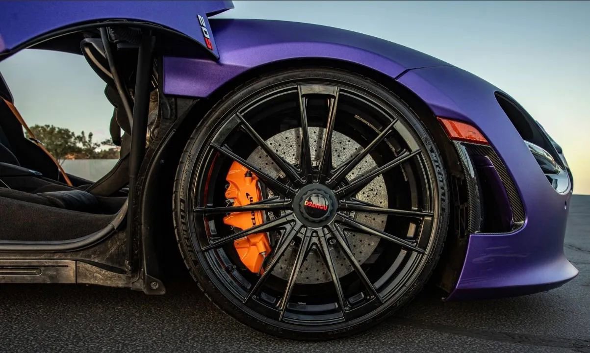 Used 2020 McLaren 720S Spider photo 9