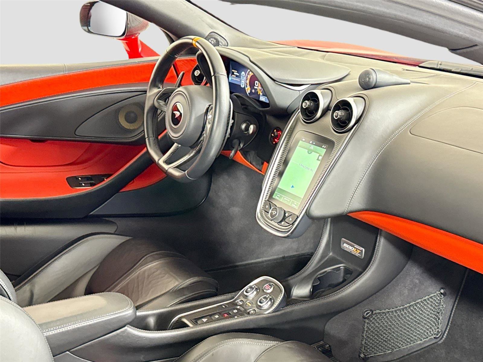 Used 2019 McLaren 600LT photo 26