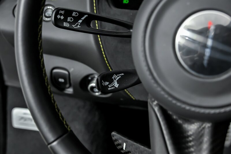 Used 2018 McLaren 720S photo 30