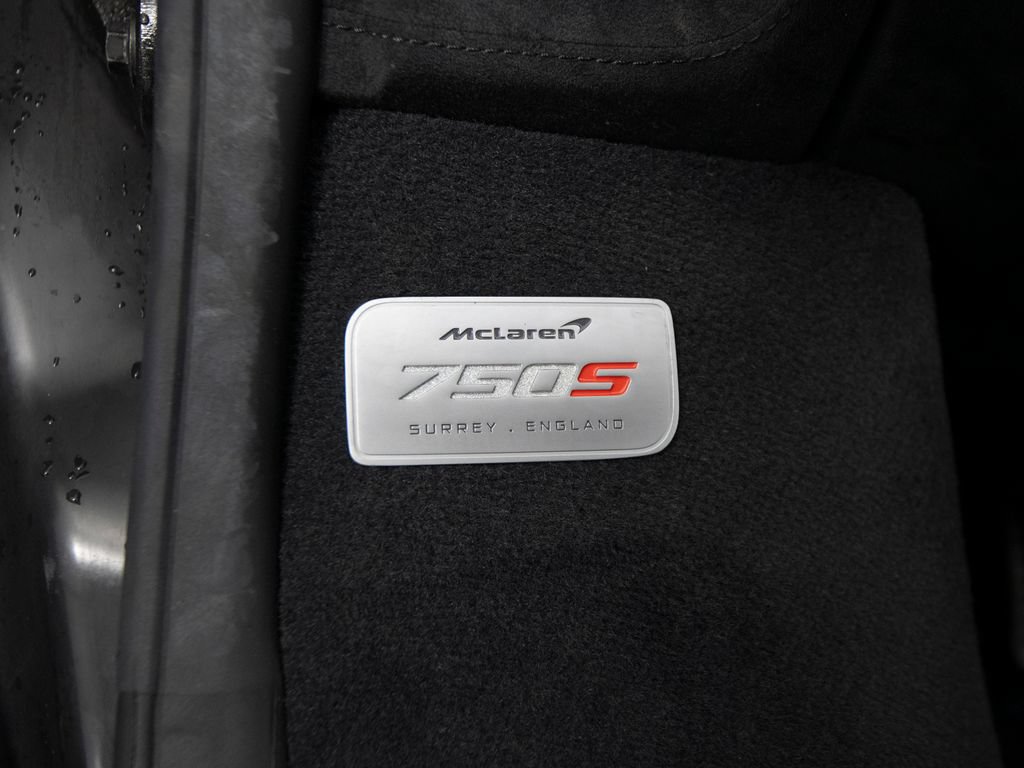 Used 2024 McLaren 750S Spider photo 15