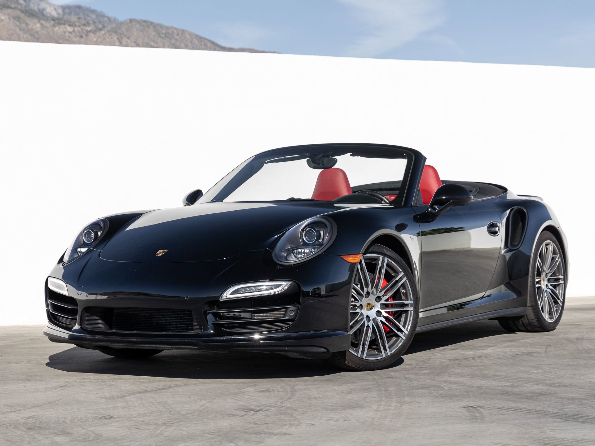 Certified 2015 Porsche 911 Turbo
