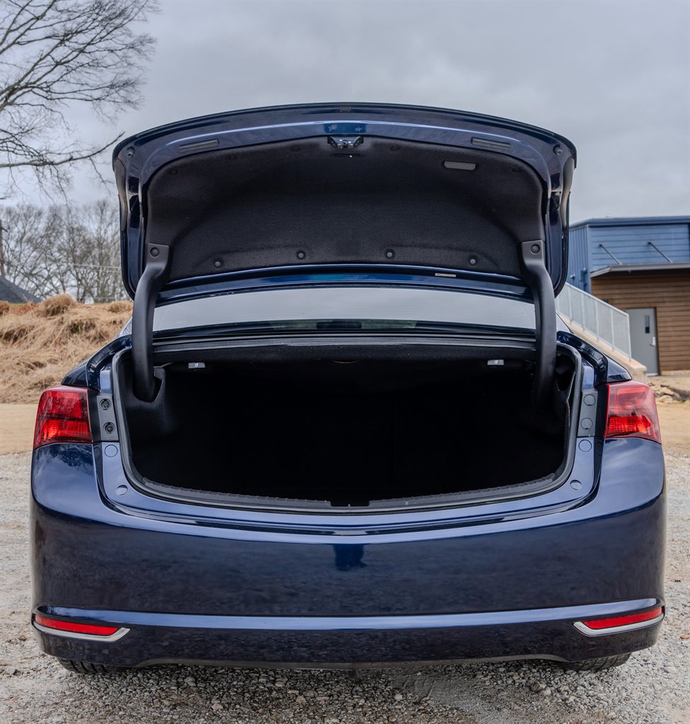 2017 Acura TLX w/ Technology Package