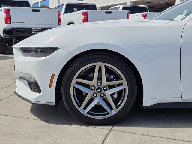 2025 Ford Mustang Premium