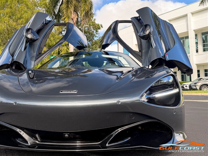 Used 2021 McLaren 720S Performance photo 5