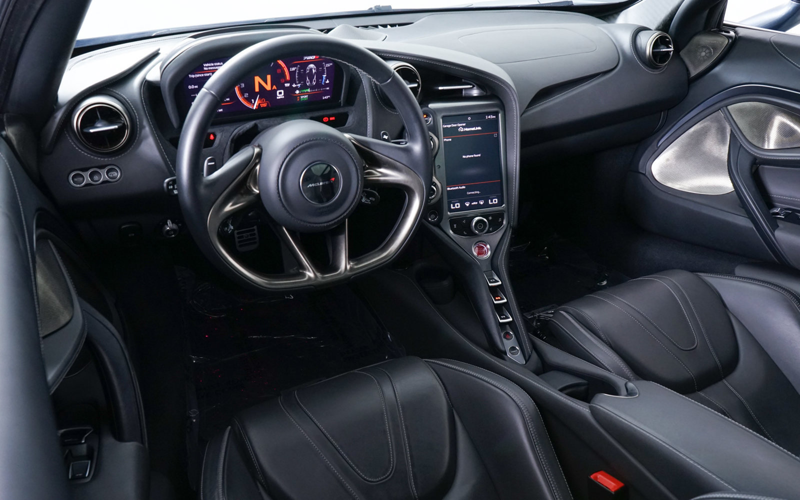 Used 2018 McLaren 720S Luxury photo 25