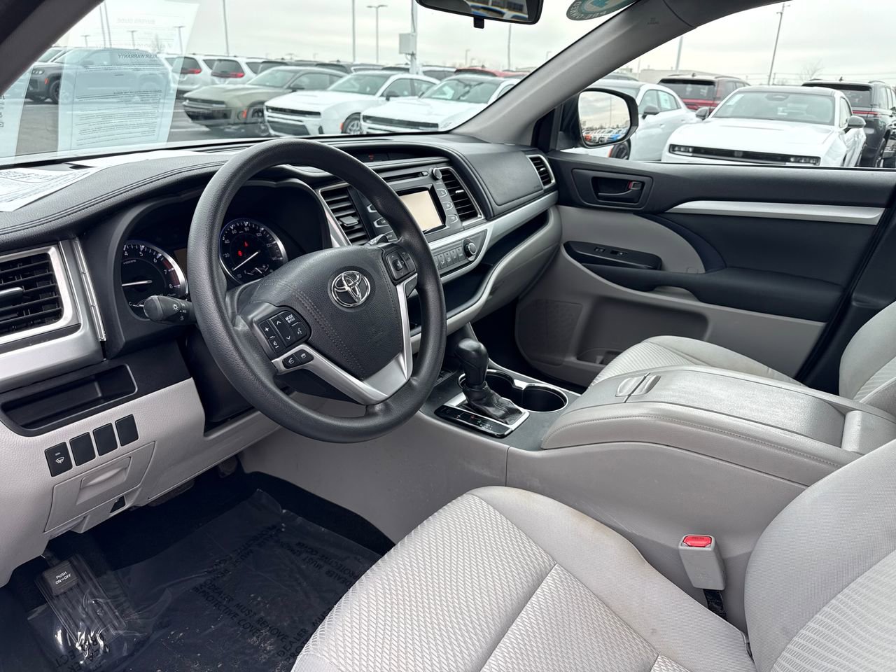 2015 Toyota Highlander LE