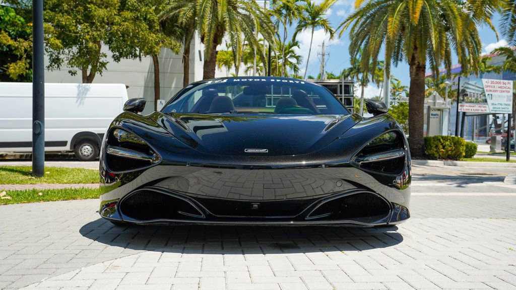 Used 2021 McLaren 720S Spider photo 5