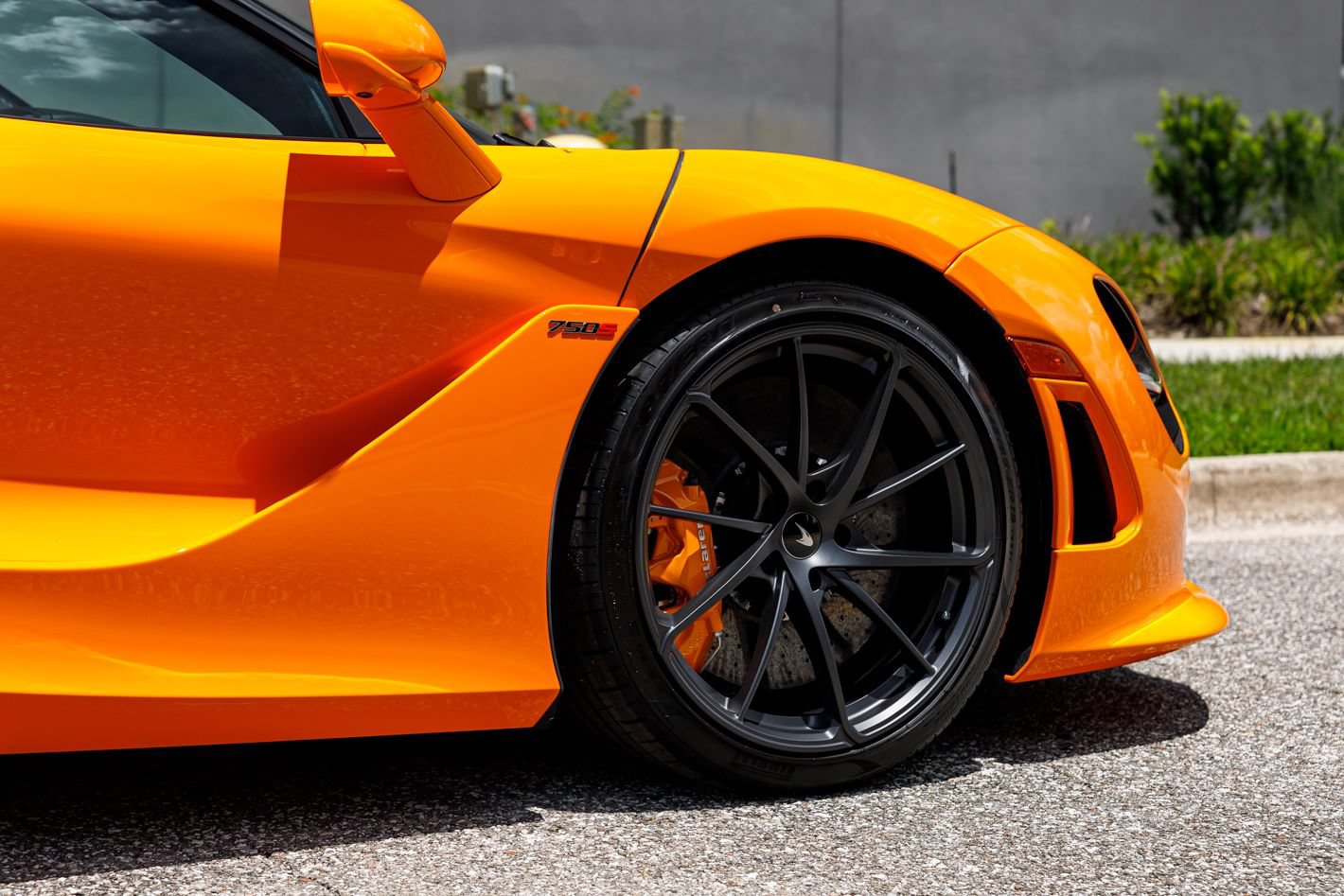 New 2027 McLaren 750S photo 14