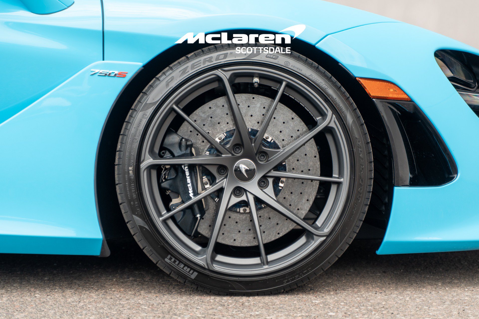 Used 2025 McLaren 750S Spider photo 30