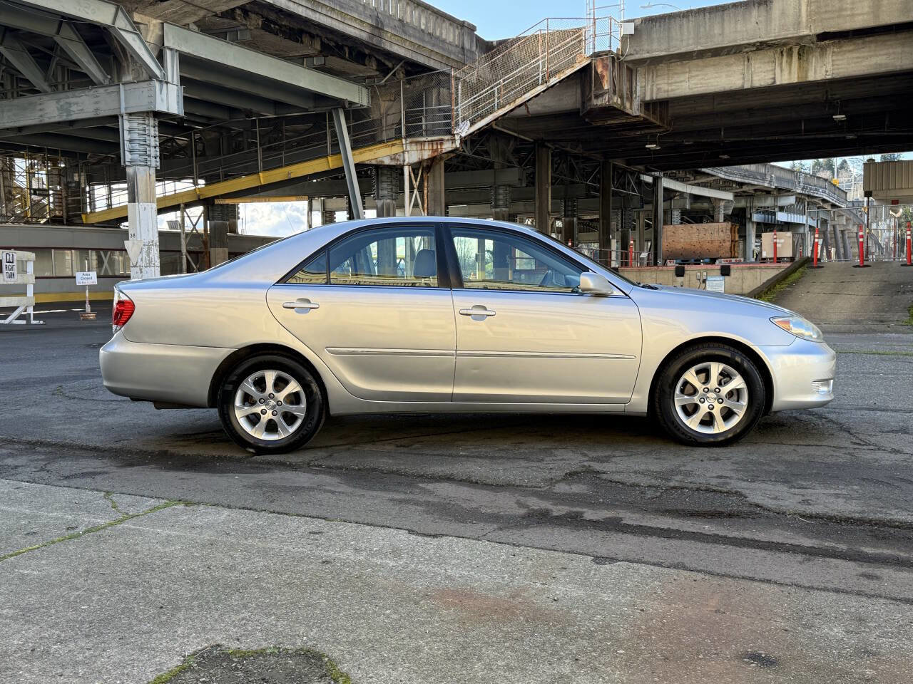 2005 Toyota Camry XLE