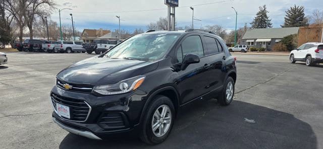 Used 2022 Chevrolet Trax LT w/ LT Convenience Package