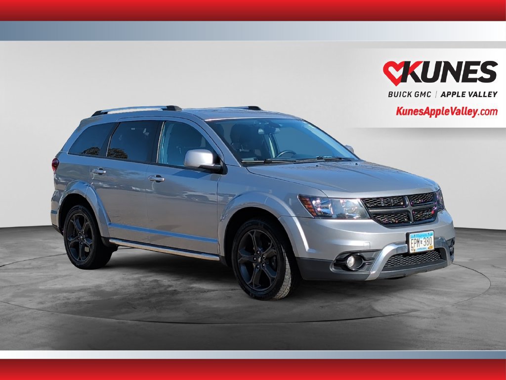 Used 2018 Dodge Journey Crossroad w/ Nav & Sun Group
