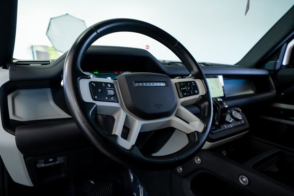 2024 Land Rover Defender 90 S