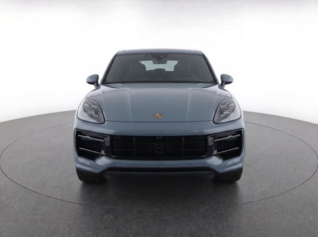 2025 Porsche Cayenne GTS