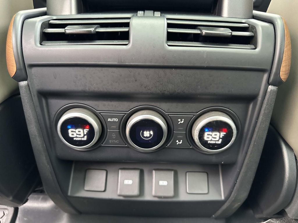 2023 Land Rover Defender 110 X