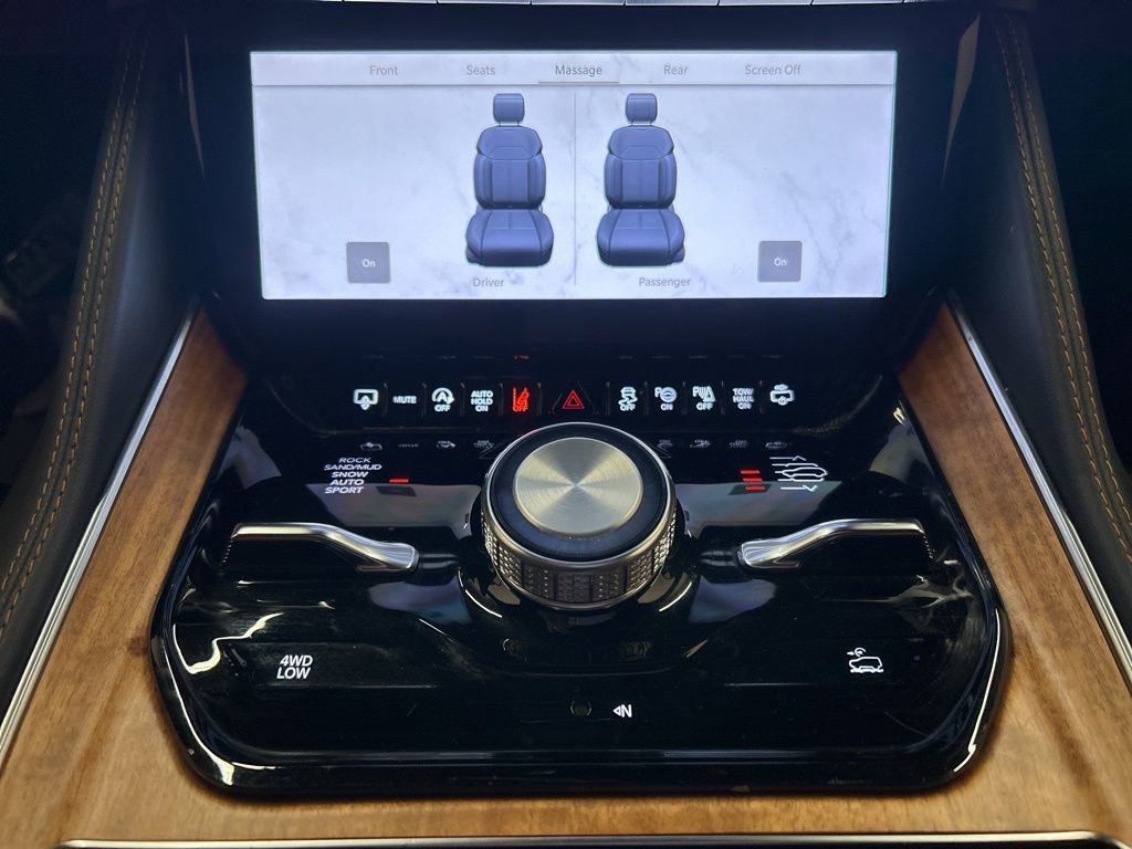 2025 Jeep Grand Wagoneer Series III