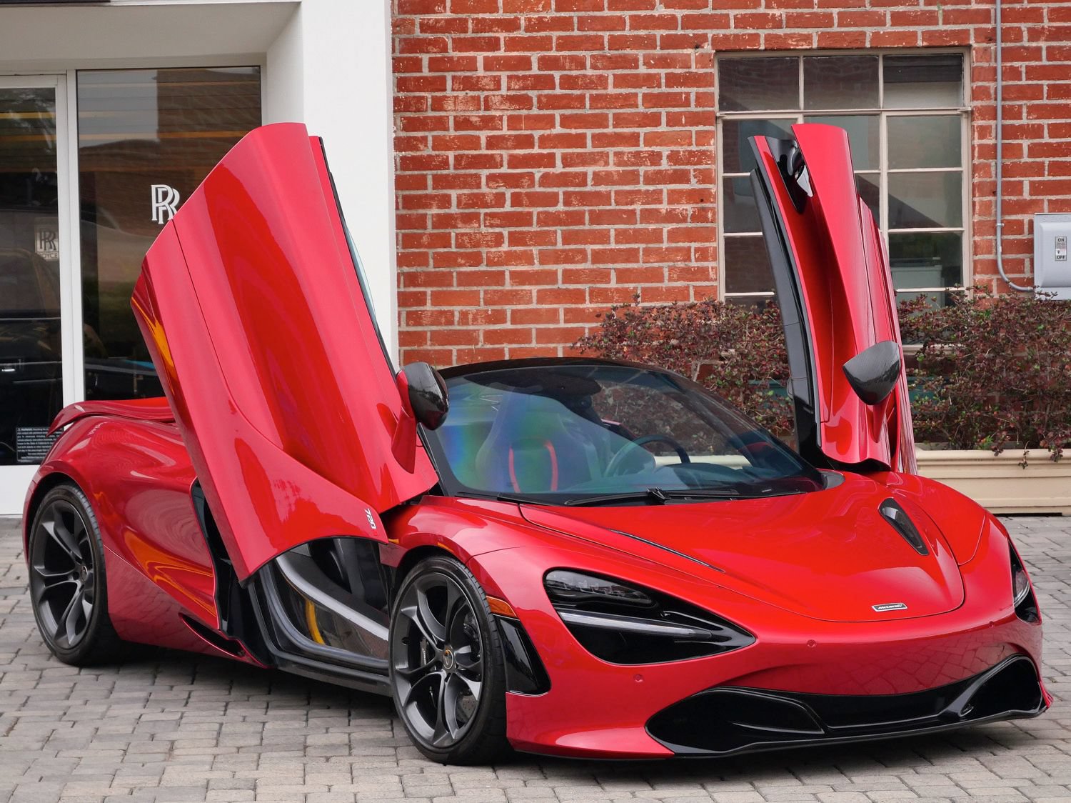 Used 2020 McLaren 720S Performance photo 20
