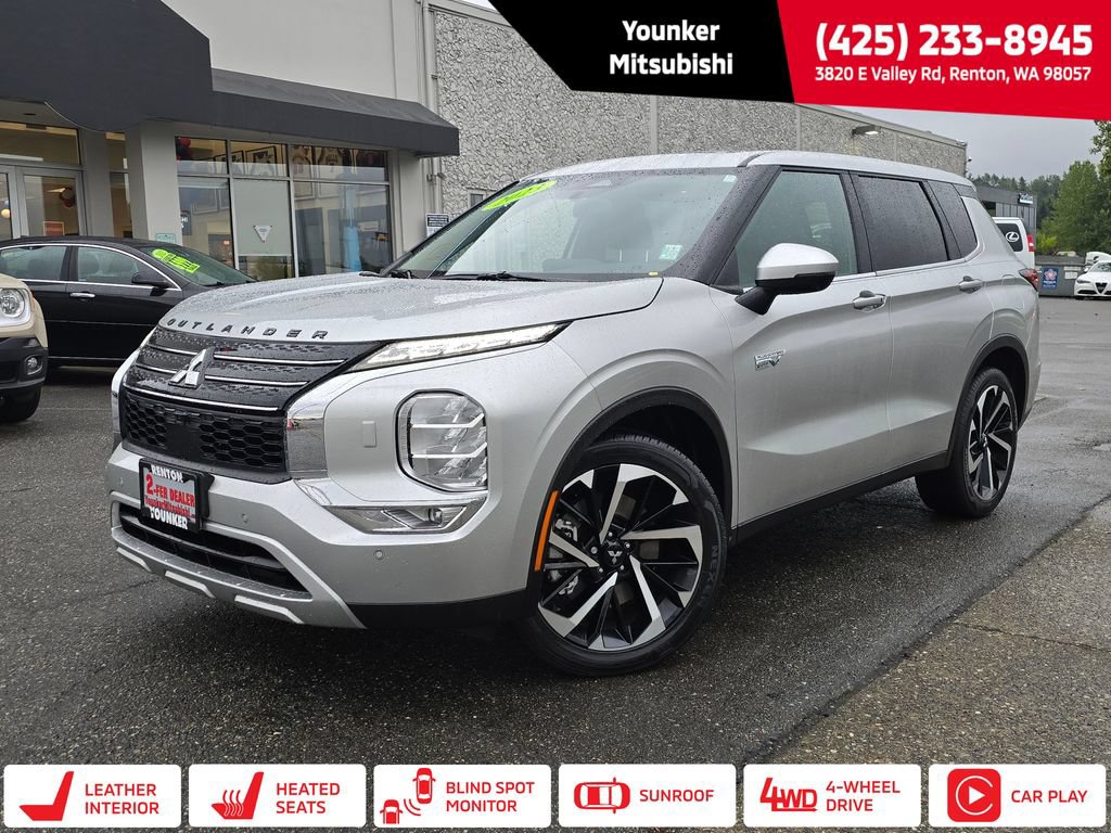 Used 2023 Mitsubishi Outlander 4WD Plug-In Hybrid