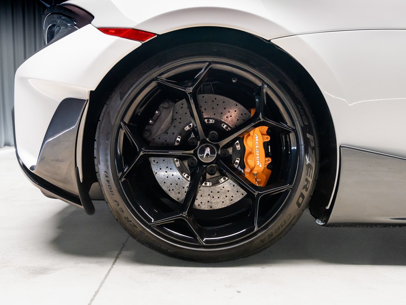 Used 2019 McLaren 600LT photo 40