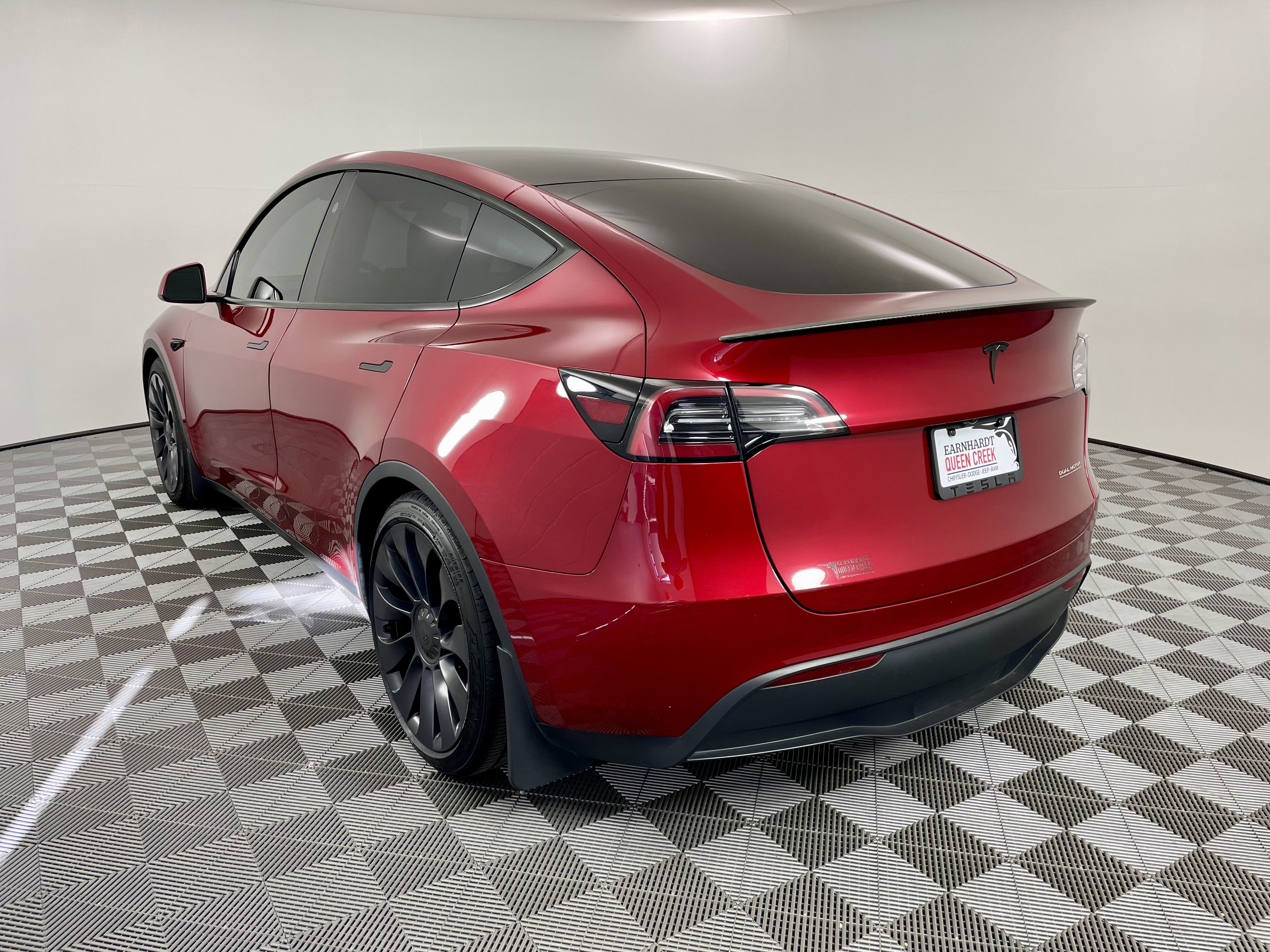 2024 Tesla Model Y Performance