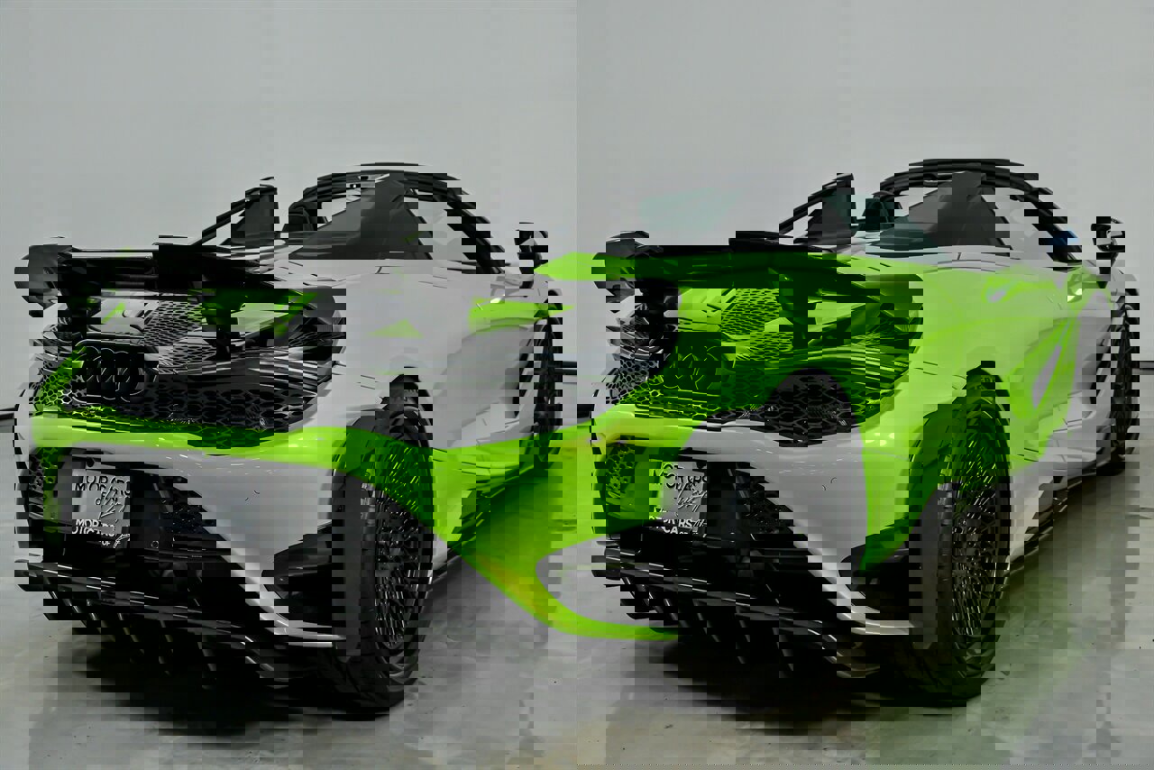 Used 2022 McLaren 765LT photo 14