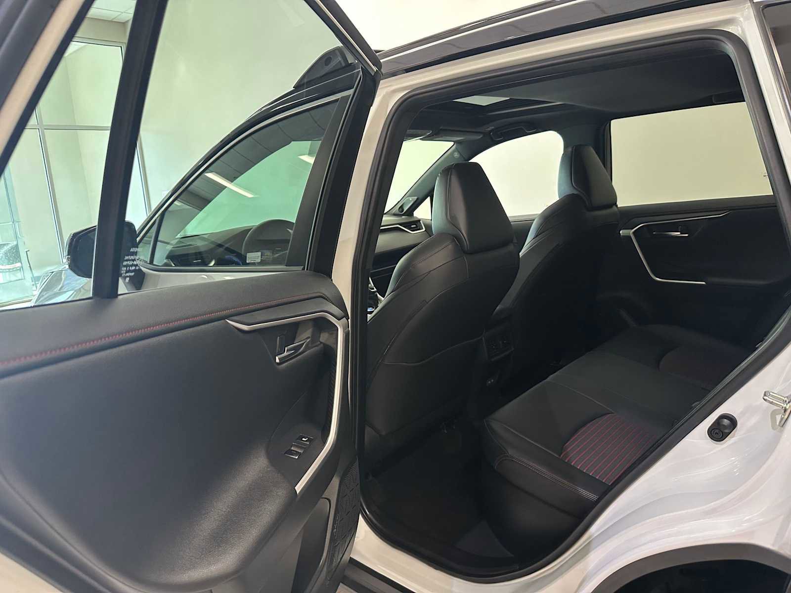 2024 Toyota RAV4 XSE