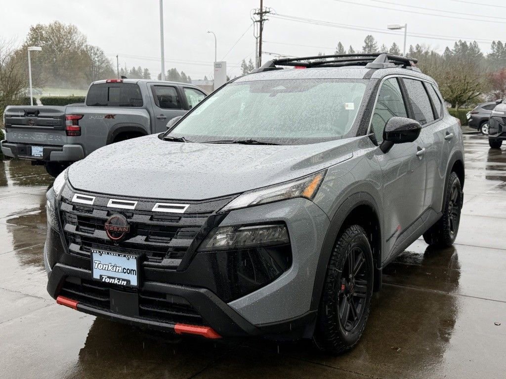 2026 Nissan Rogue SV