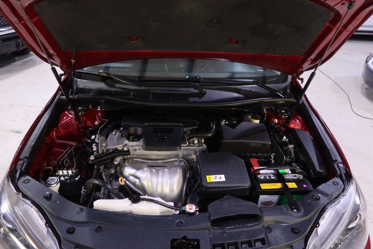 2017 Toyota Camry SE