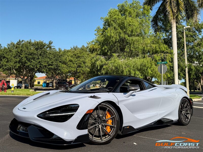 Used 2021 McLaren 765LT photo 12