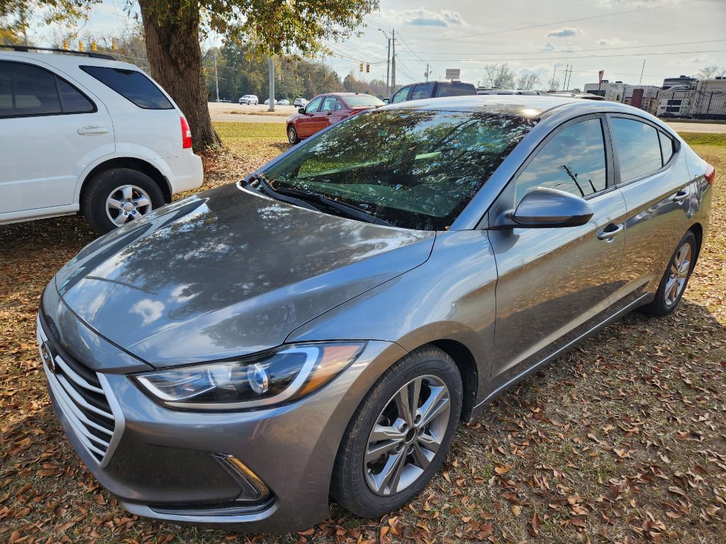 2017 Hyundai Elantra SE's photo
