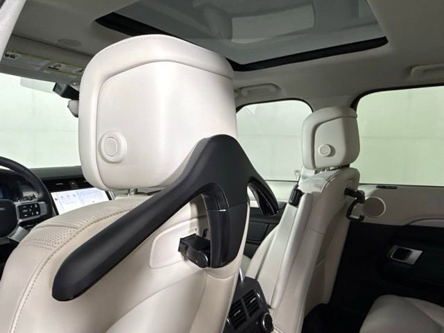 2026 Land Rover Discovery Dynamic SE