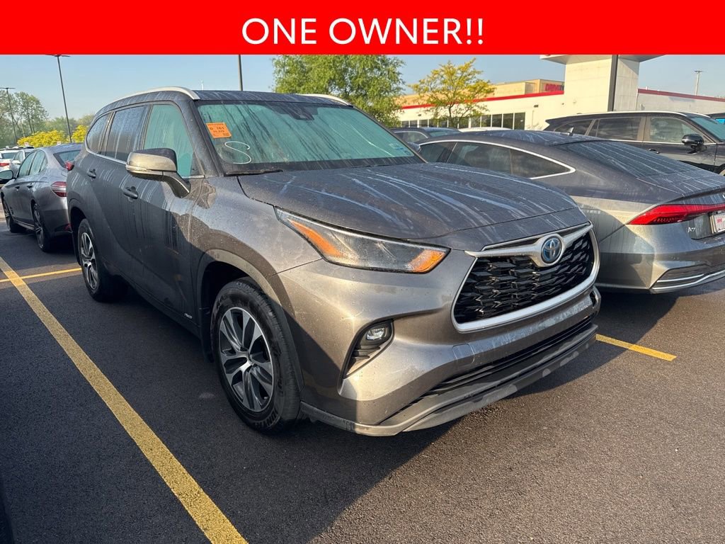 2022 Toyota Highlander XLE