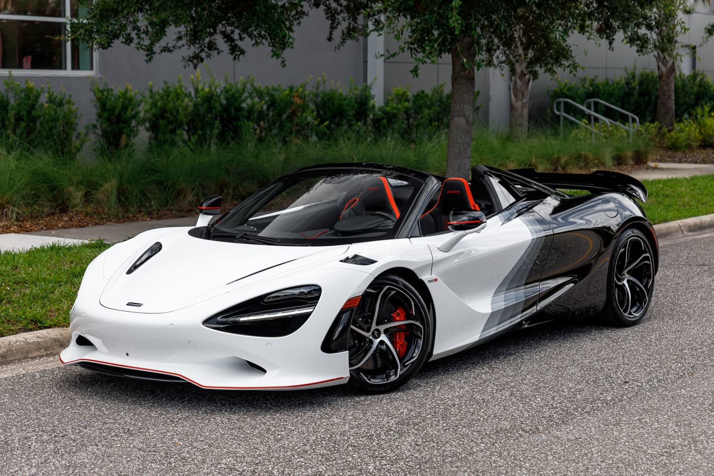 Used 2024 McLaren 750S Spider photo 40